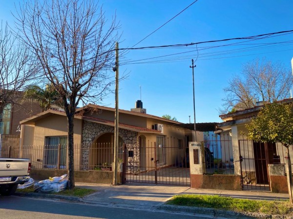 Excelente casa para la venta en Libertador San Martín
