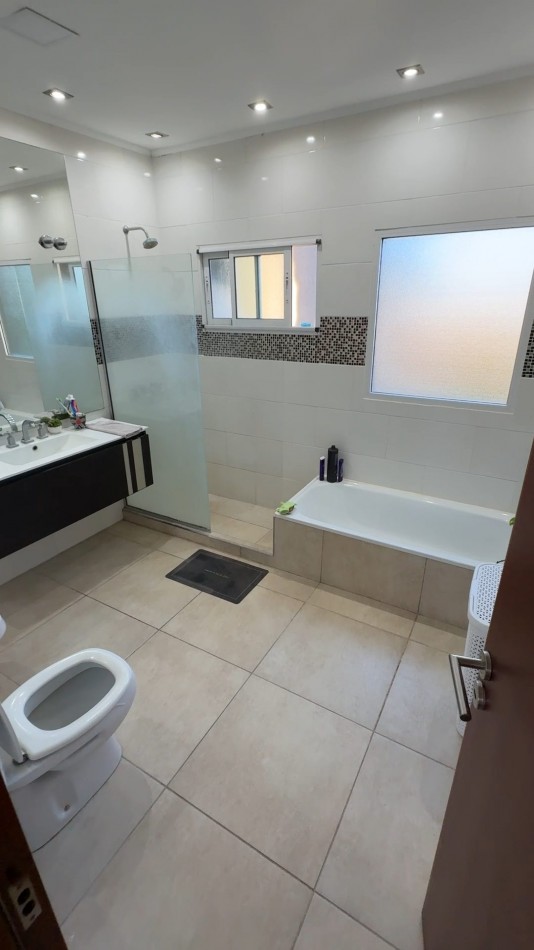 Casa en venta - Crespo (ER)