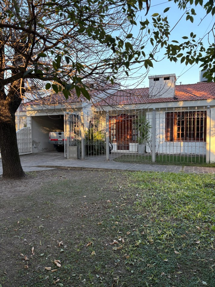 Casa en venta - Crespo (ER)